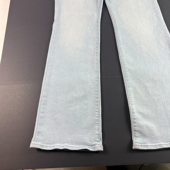Levi's Jeans Women's 29x32* Ribcage High Rise Boot Cut Light Blue Denim Tag 30 - Picture 6 of 16